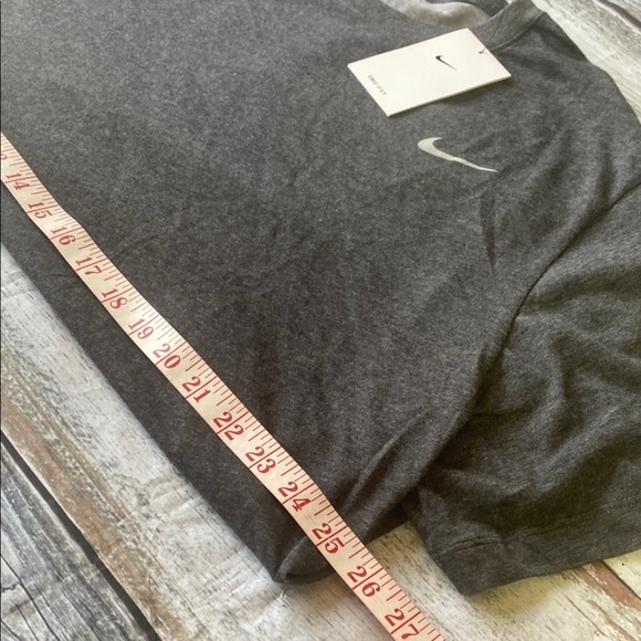 Nike Men’s Dri-Fit Gray Short Sleeve Tee Casual Comfort Sz XXL - Picture 5 of 8